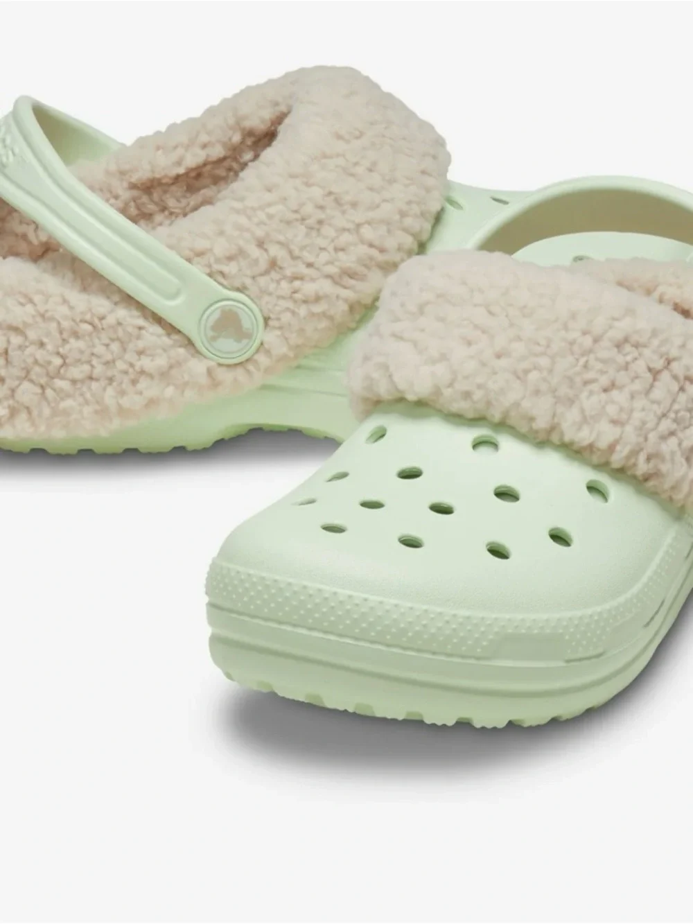 NWT Crocs Classic Blitzen IV Clog K Lime Green Fuzzy Lined Kids Shoes - Size: C4